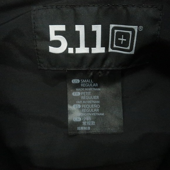 5 11 Tactical Jacket Men Small Black Valiant Duty Hooded Waterproof SHELL NWT - Picture 3 of 13